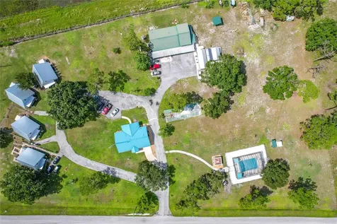 701 Keen Road Frostproof FL 33843