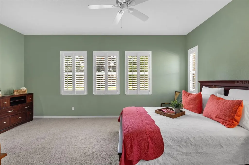 2404 Kensington Greens Drive Sun City Center FL 33573