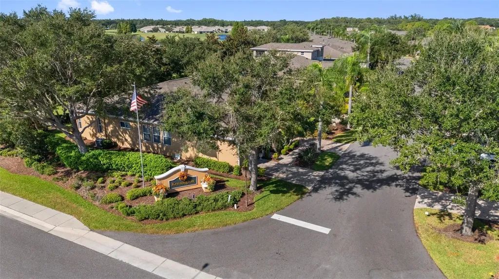 2404 Kensington Greens Drive Sun City Center FL 33573