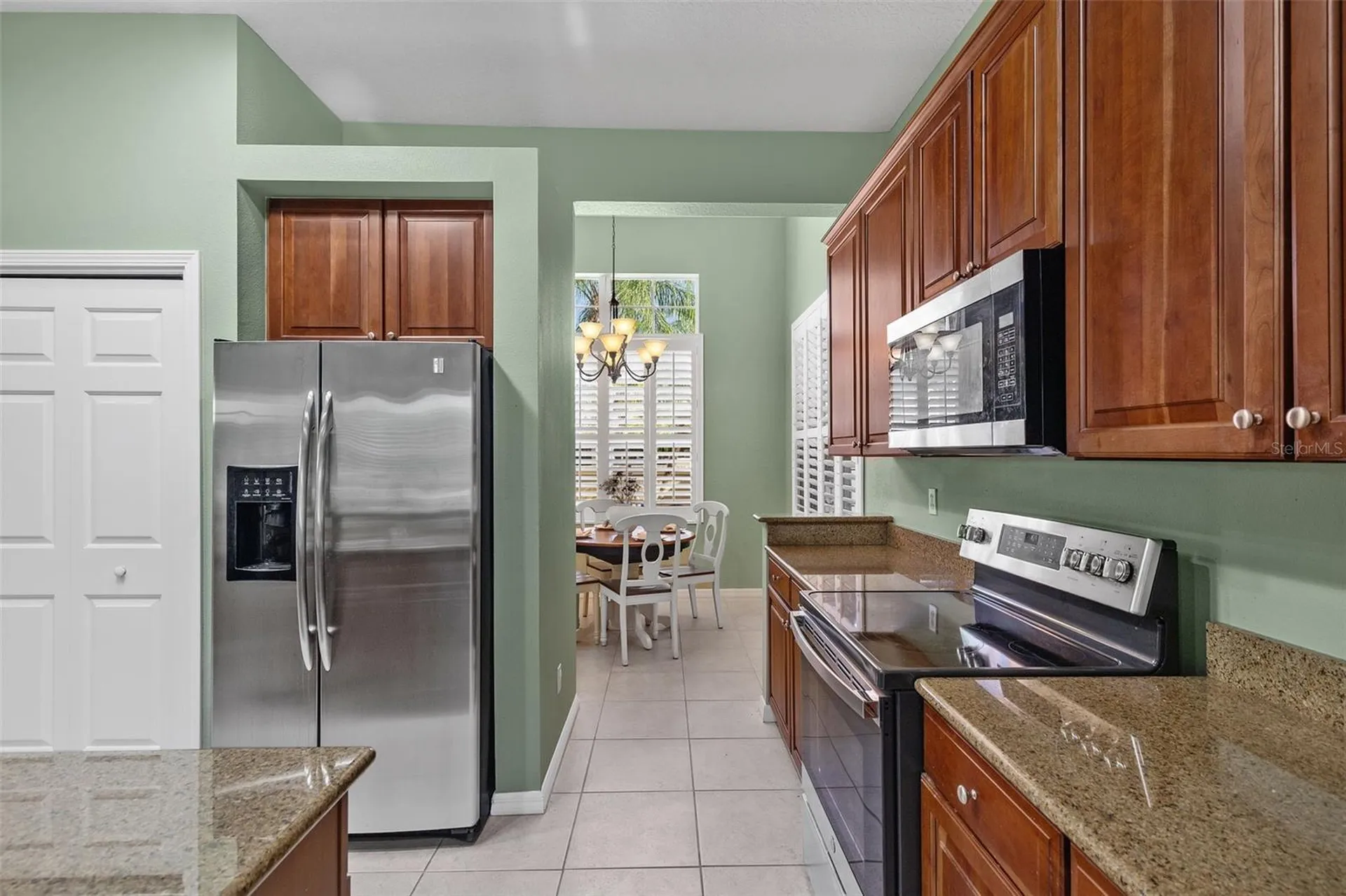 2404 Kensington Greens Drive Sun City Center FL 33573