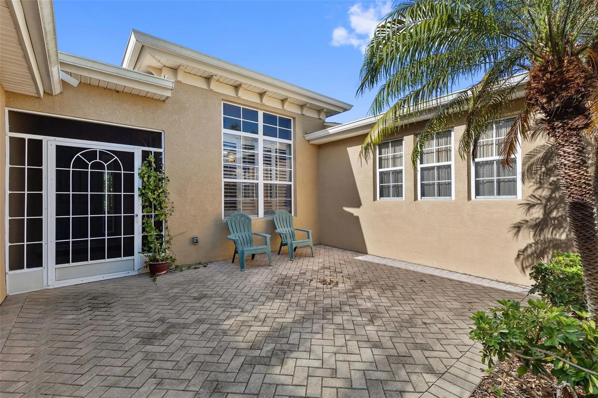 2404 Kensington Greens Drive Sun City Center FL 33573