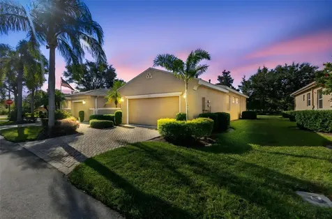 2404 Kensington Greens Drive Sun City Center FL 33573