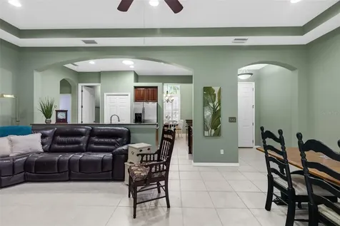 2404 Kensington Greens Drive Sun City Center FL 33573