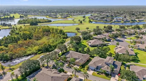 2404 Kensington Greens Drive Sun City Center FL 33573