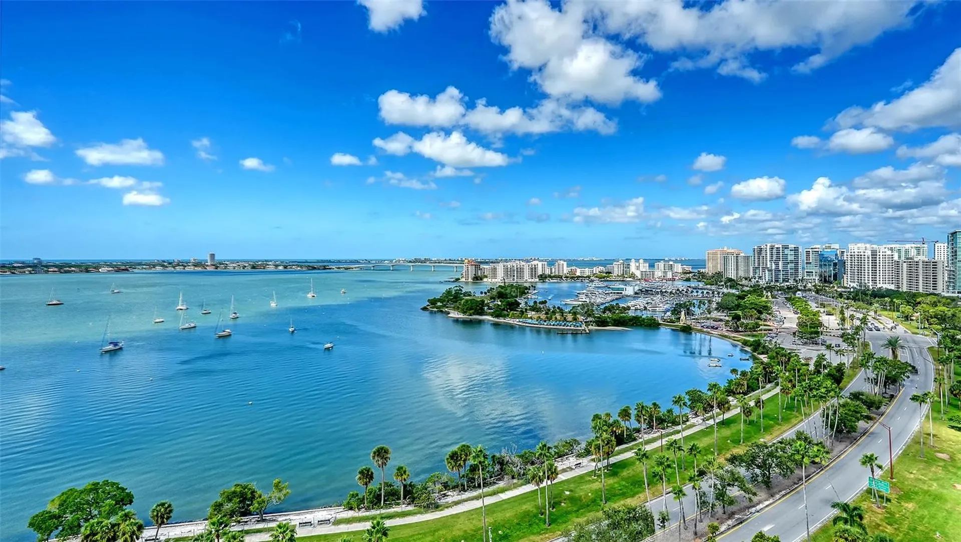 605 S Gulfstream Avenue Sarasota FL 34236