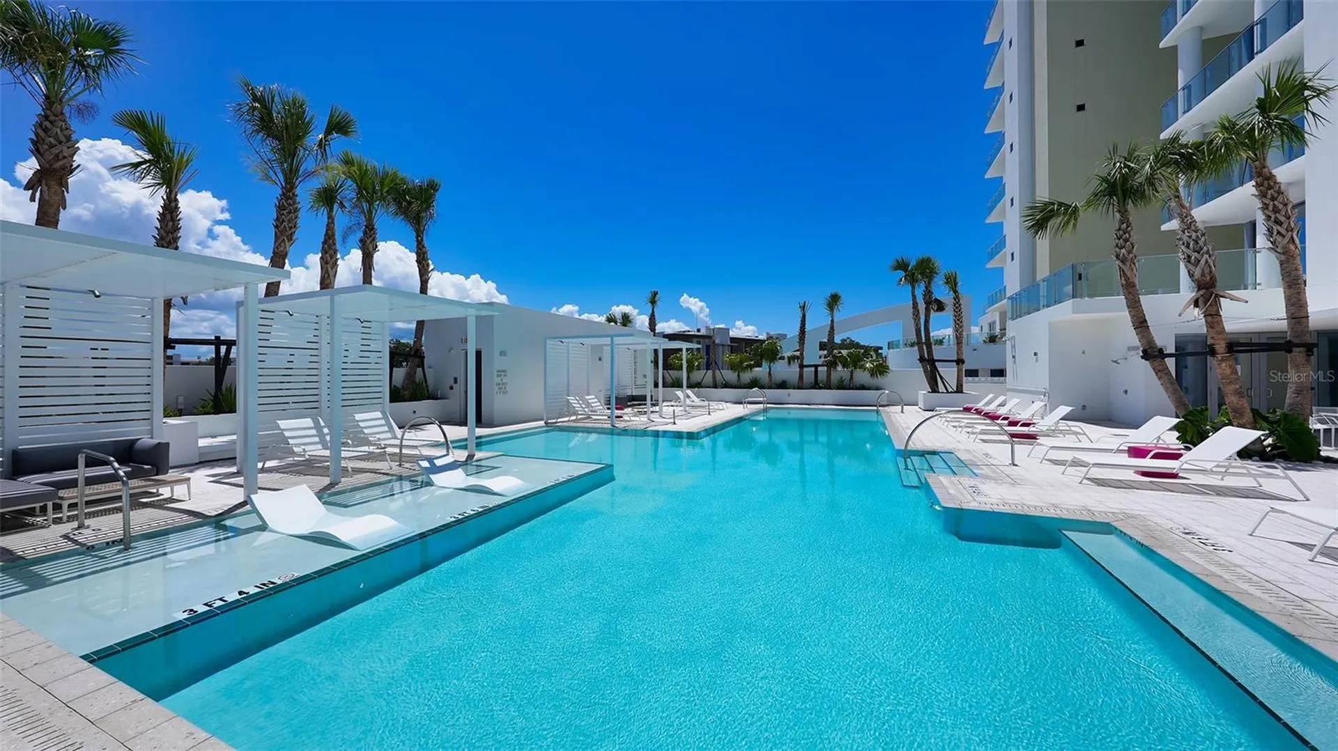 605 S Gulfstream Avenue Sarasota FL 34236