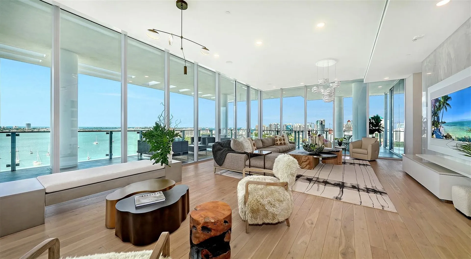 605 S Gulfstream Avenue Sarasota FL 34236