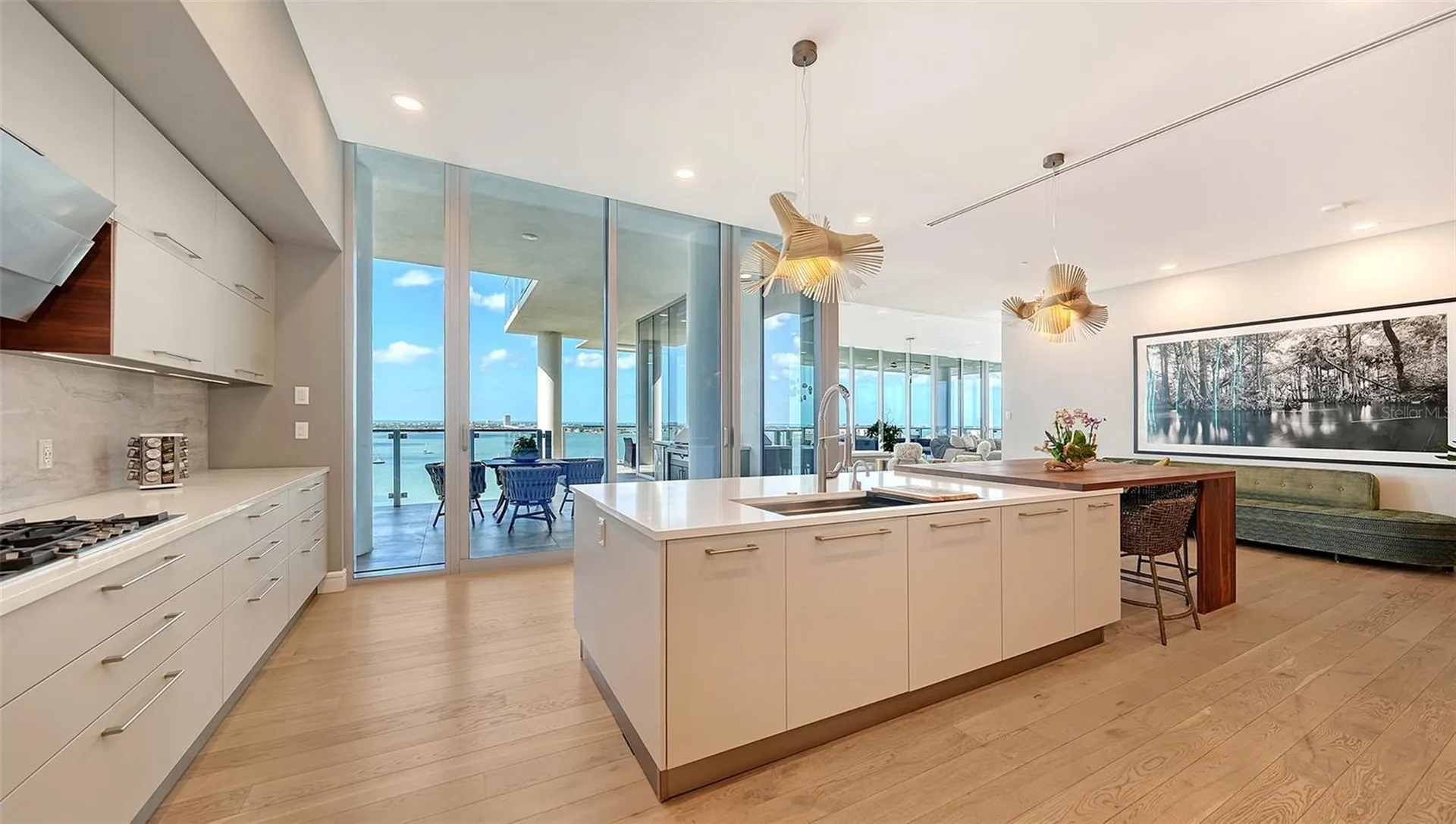 605 S Gulfstream Avenue Sarasota FL 34236