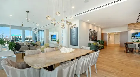 605 S Gulfstream Avenue Sarasota FL 34236