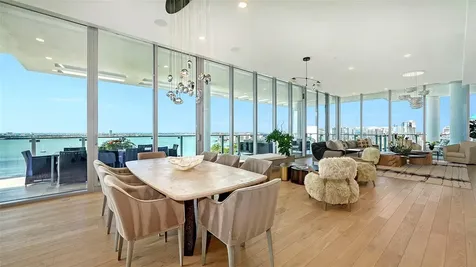 605 S Gulfstream Avenue Sarasota FL 34236