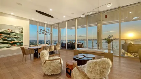 605 S Gulfstream Avenue Sarasota FL 34236