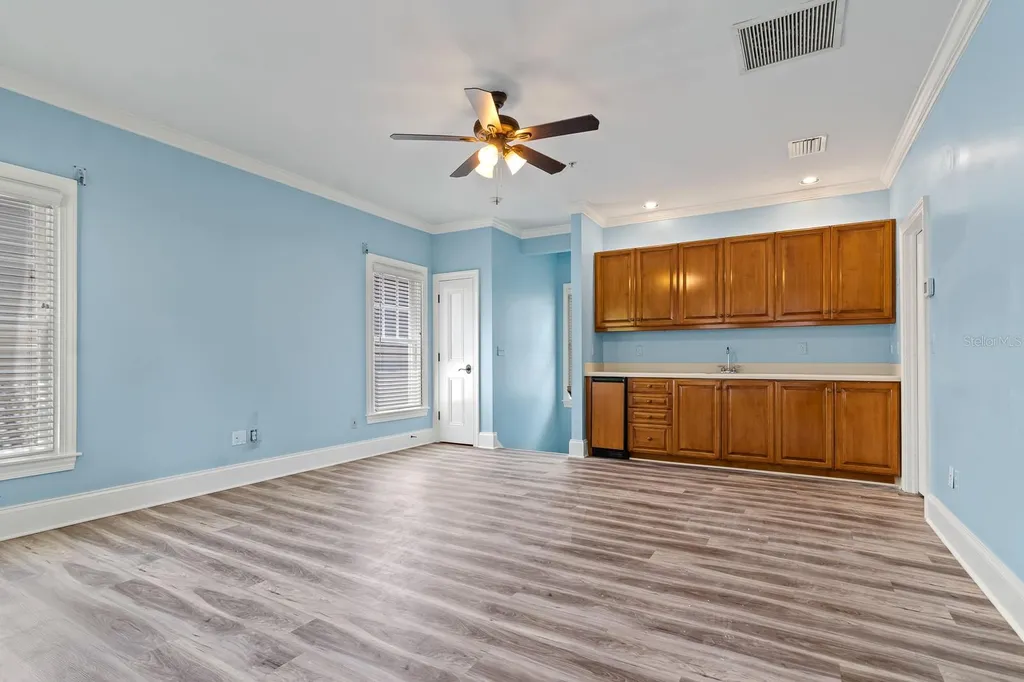 1029 Royal Pass Road Tampa FL 33602