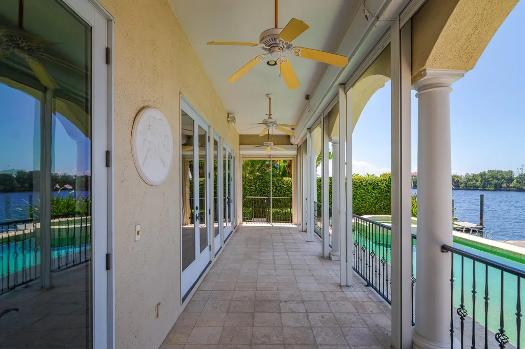 1029 Royal Pass Road Tampa FL 33602