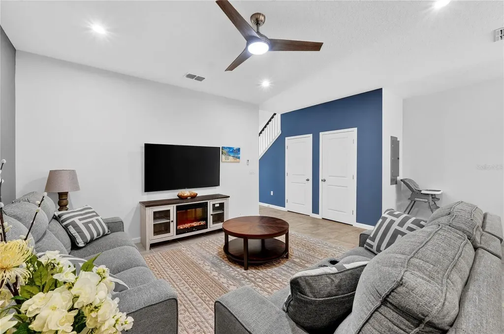 2309 Distant Sun Trail Kissimmee FL 34747