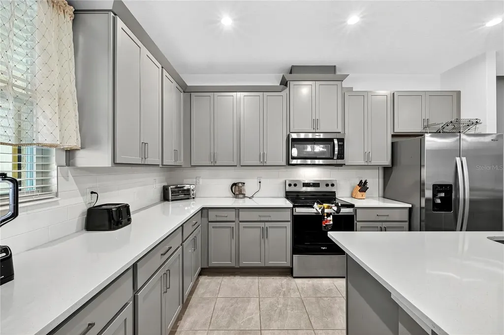 2309 Distant Sun Trail Kissimmee FL 34747