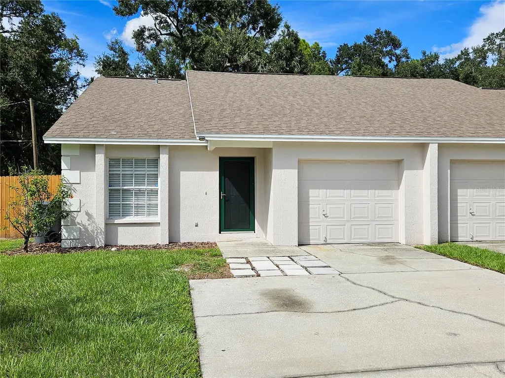 1075 Meadowood Pointe Road Lakeland FL 33811