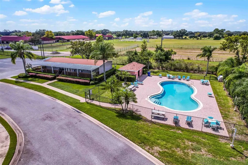 14228 Mistletoe Way Astatula FL 34705