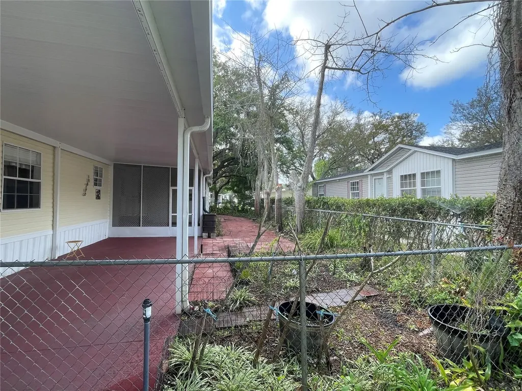 14228 Mistletoe Way Astatula FL 34705