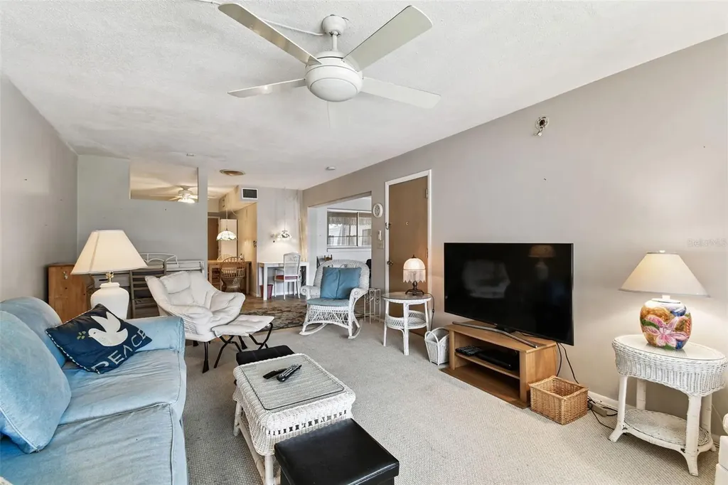 250 Rosery Road NW Largo FL 33770