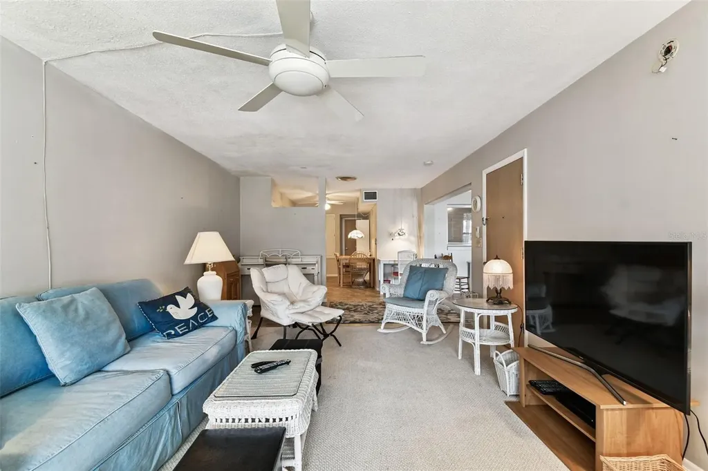 250 Rosery Road NW Largo FL 33770