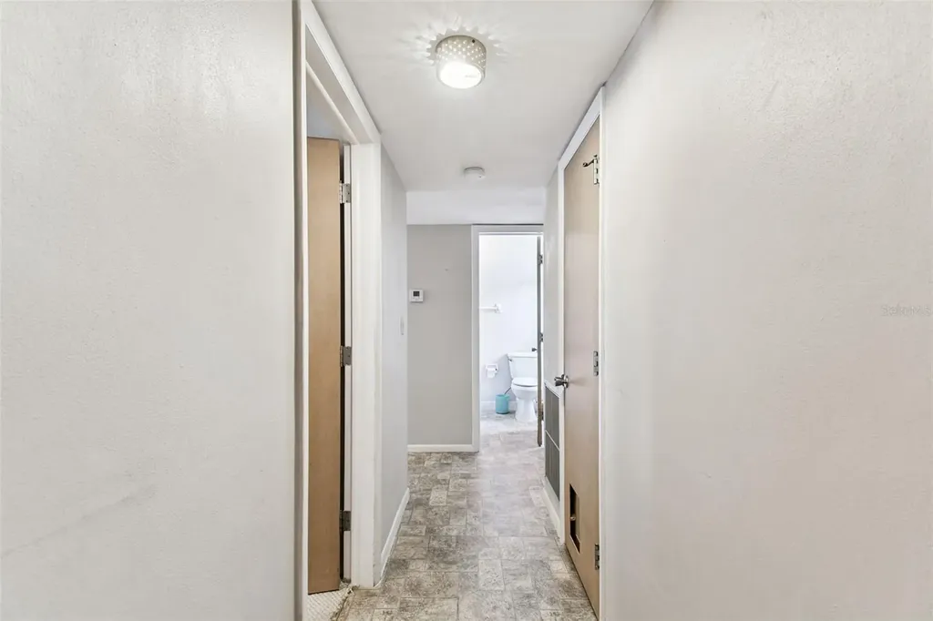 250 Rosery Road NW Largo FL 33770