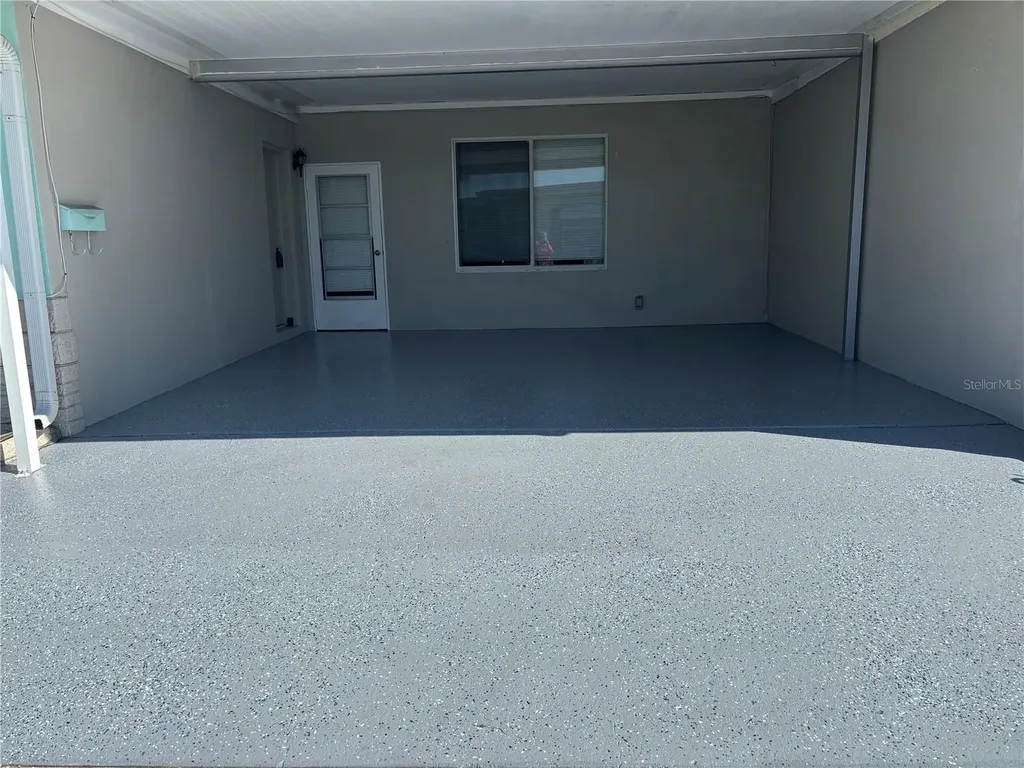 250 Rosery Road NW Largo FL 33770
