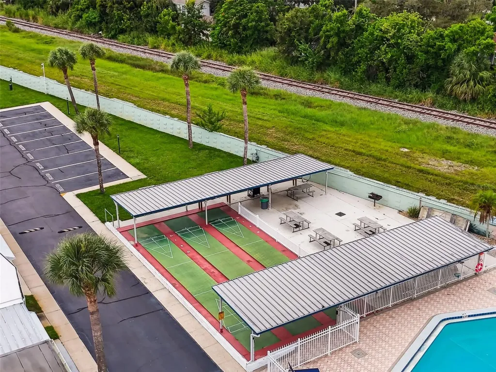 250 Rosery Road NW Largo FL 33770
