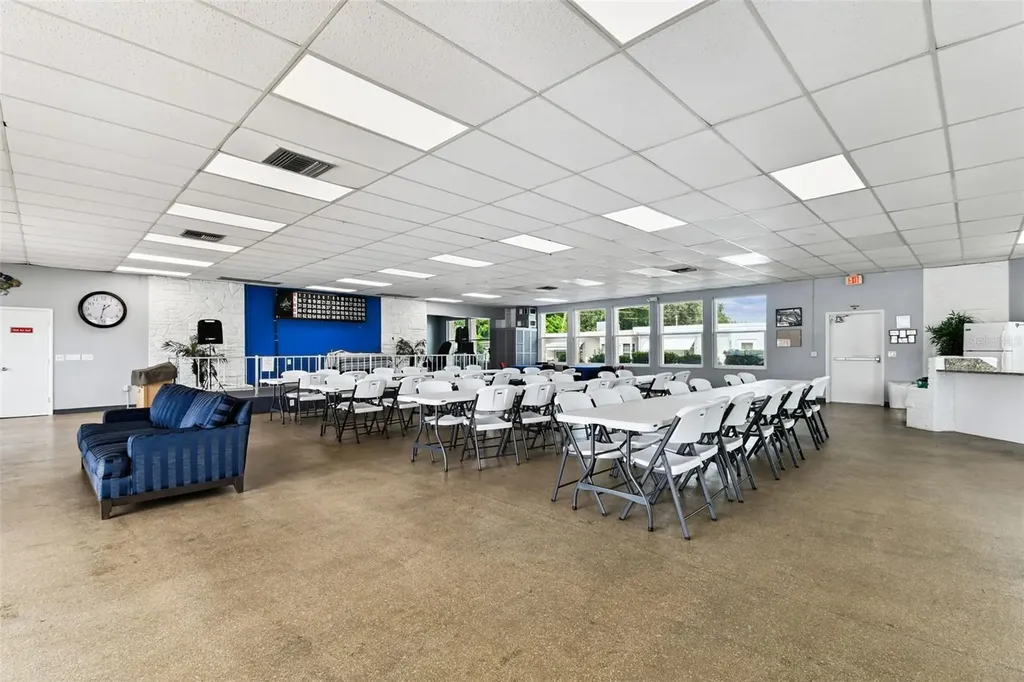 250 Rosery Road NW Largo FL 33770