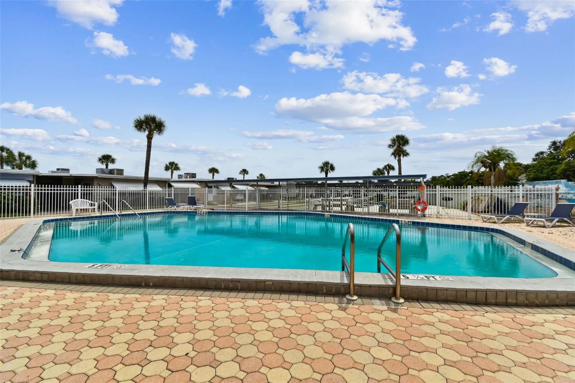 250 Rosery Road NW Largo FL 33770