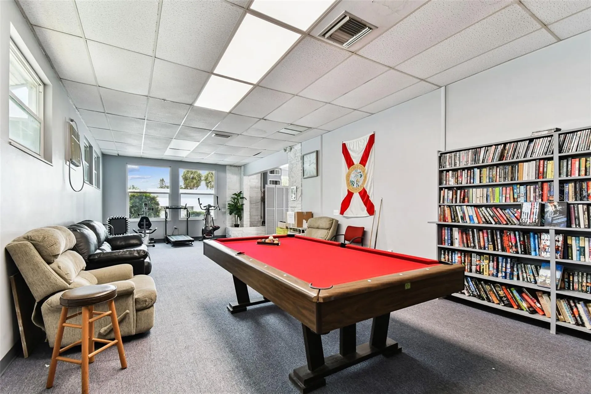 250 Rosery Road NW Largo FL 33770
