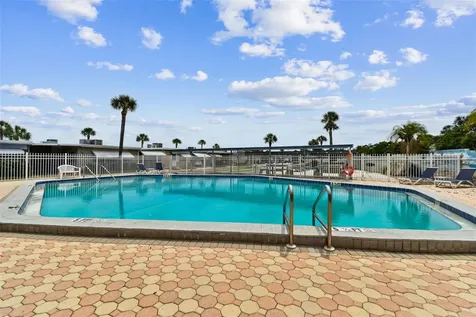 250 Rosery Road NW Largo FL 33770