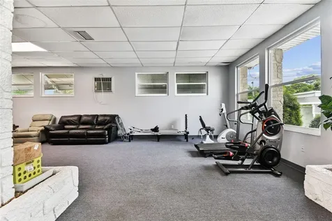 250 Rosery Road NW Largo FL 33770