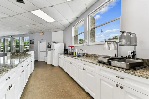 250 Rosery Road NW Largo FL 33770