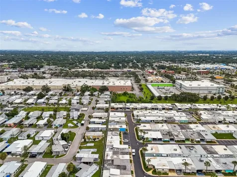 250 Rosery Road NW Largo FL 33770