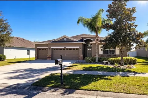 5828 Puzo Place Mount Dora FL 32757