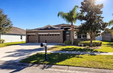 5828 Puzo Place Mount Dora FL 32757