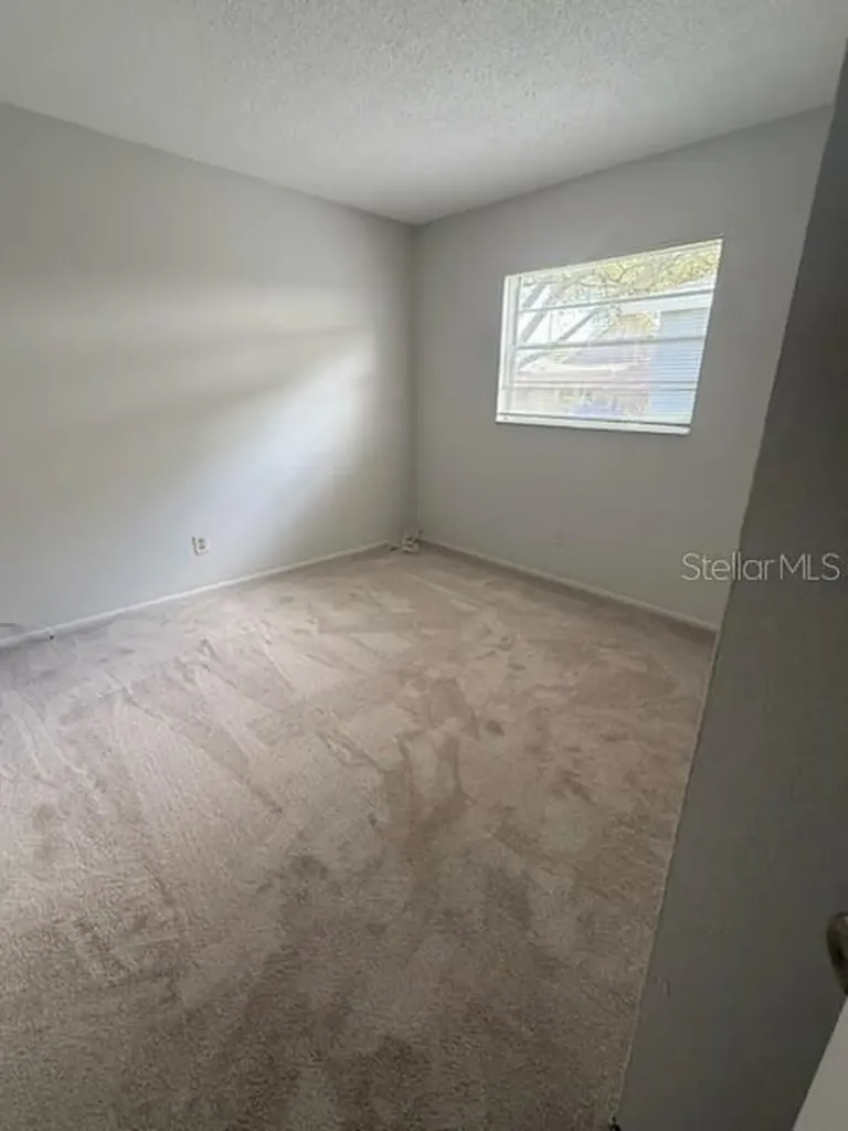 5881 72nd Avenue N Pinellas Park FL 33781