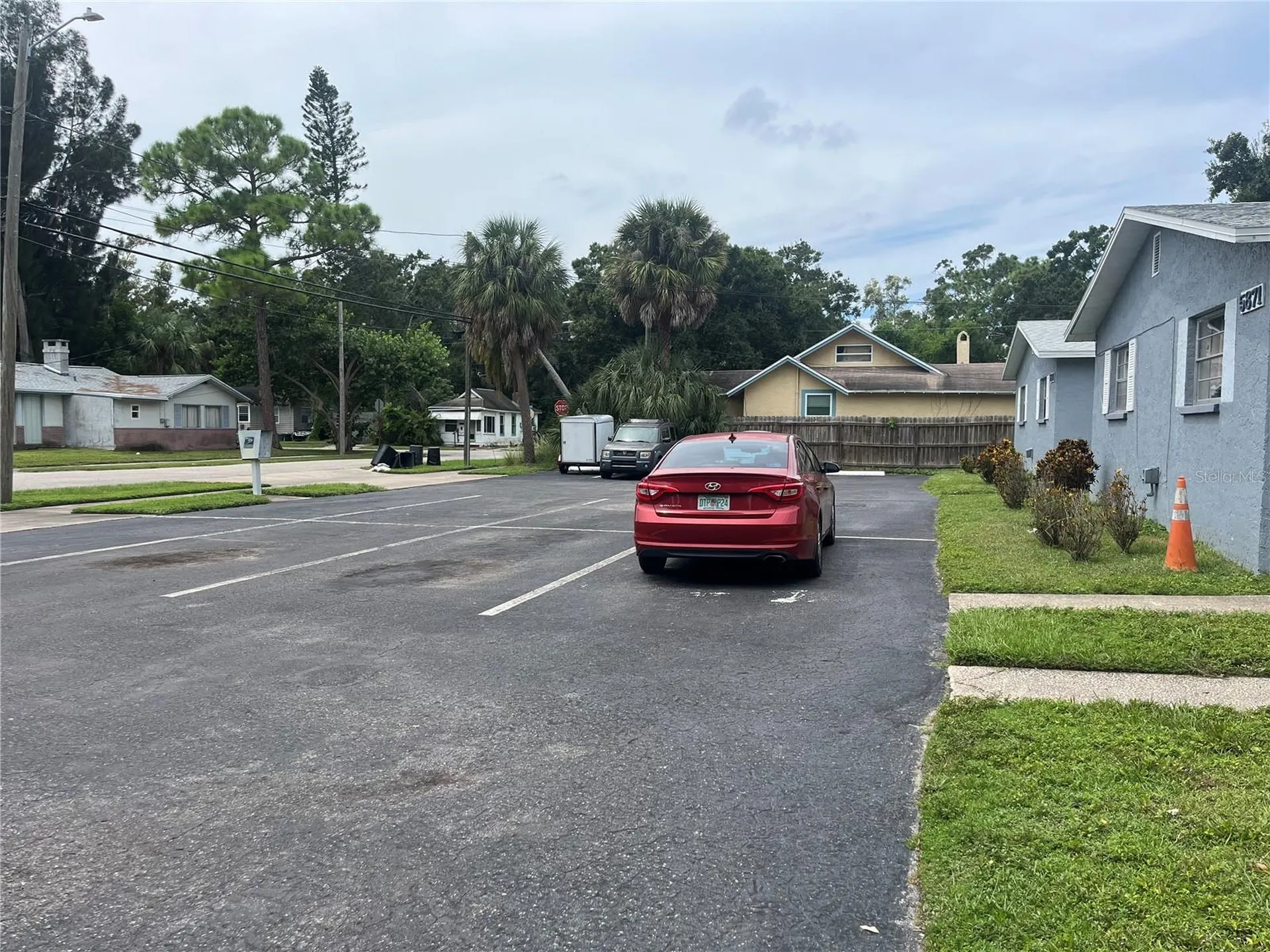 5881 72nd Avenue N Pinellas Park FL 33781