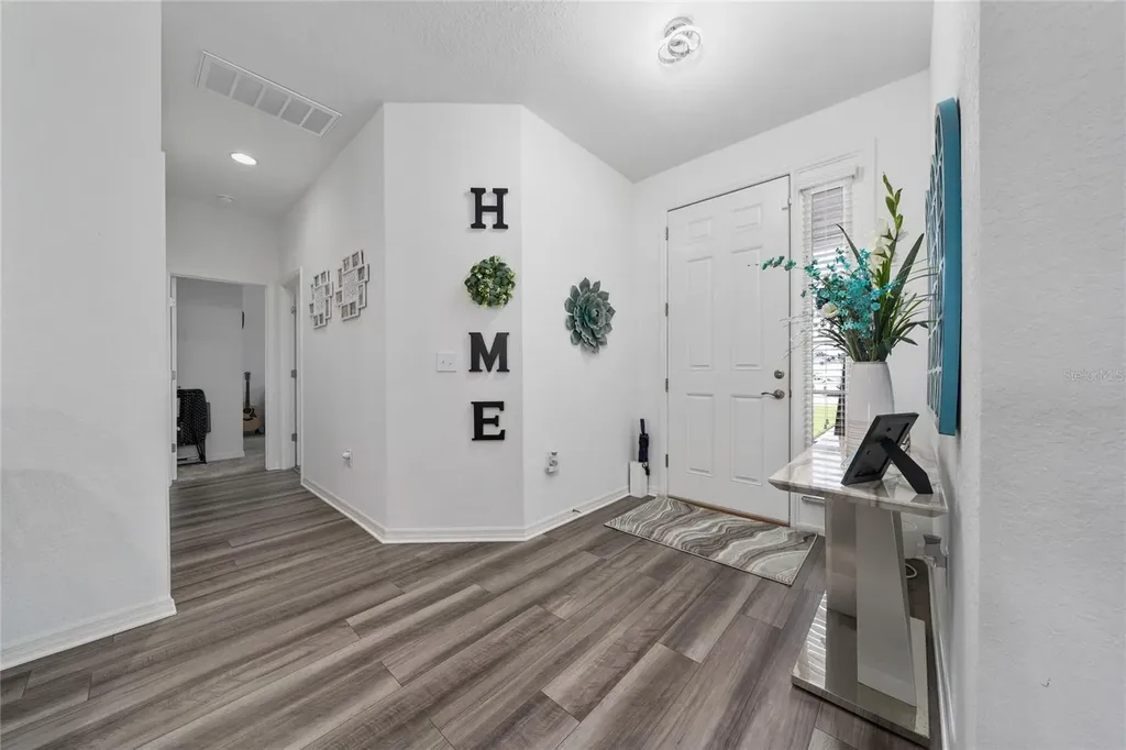 252 Samantha Ave, Auburndale FL 33823