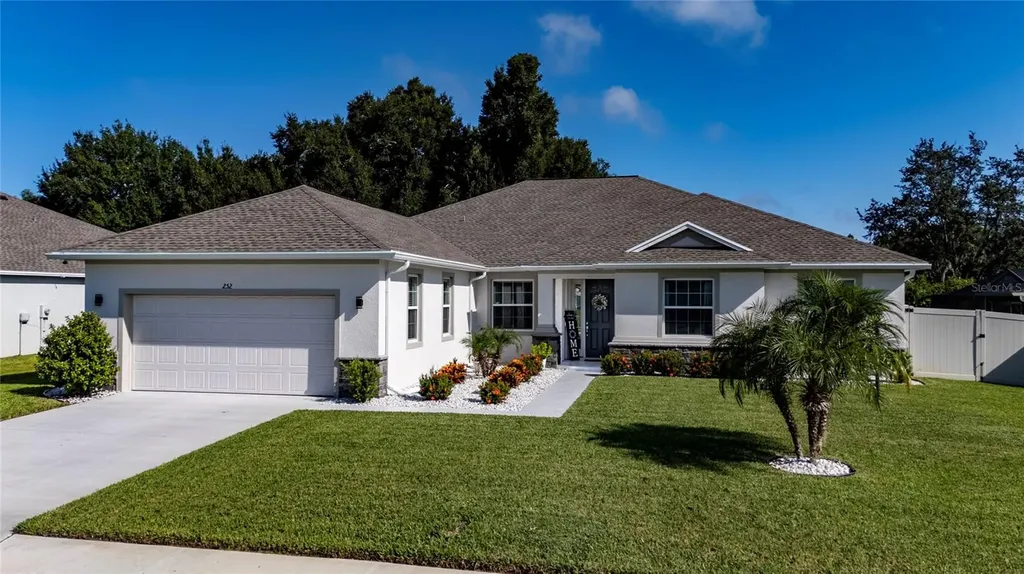 252 Samantha Ave, Auburndale FL 33823