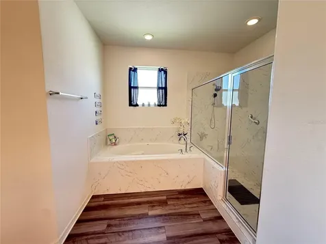 252 Samantha Ave, Auburndale FL 33823