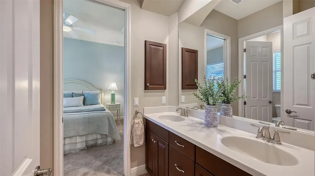 14718 Secret Harbor Place Lakewood Ranch FL 34202