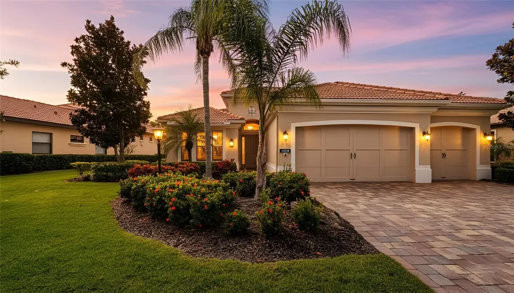 14718 Secret Harbor Place Lakewood Ranch FL 34202