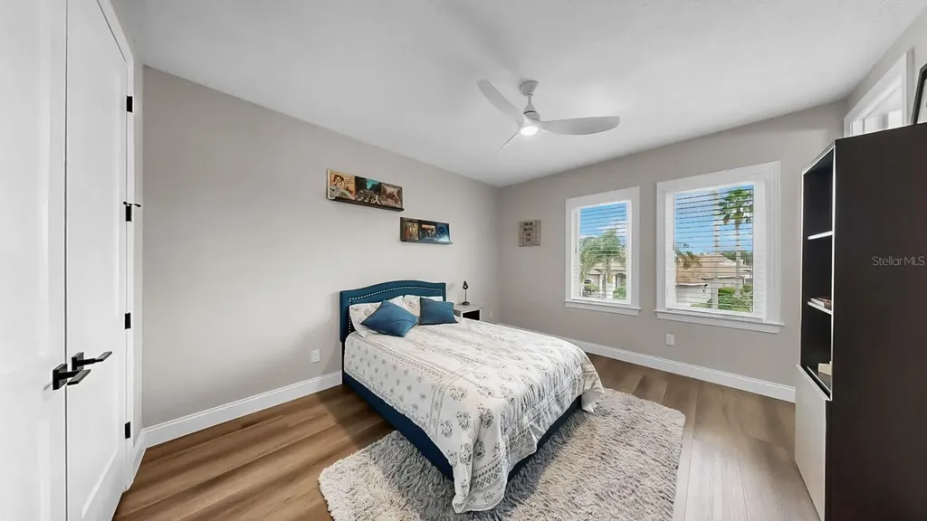 1406 Alhambra Drive Apollo Beach FL 33572