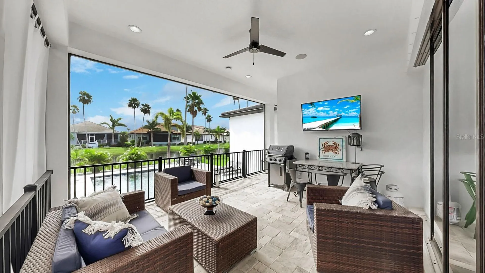1406 Alhambra Drive Apollo Beach FL 33572