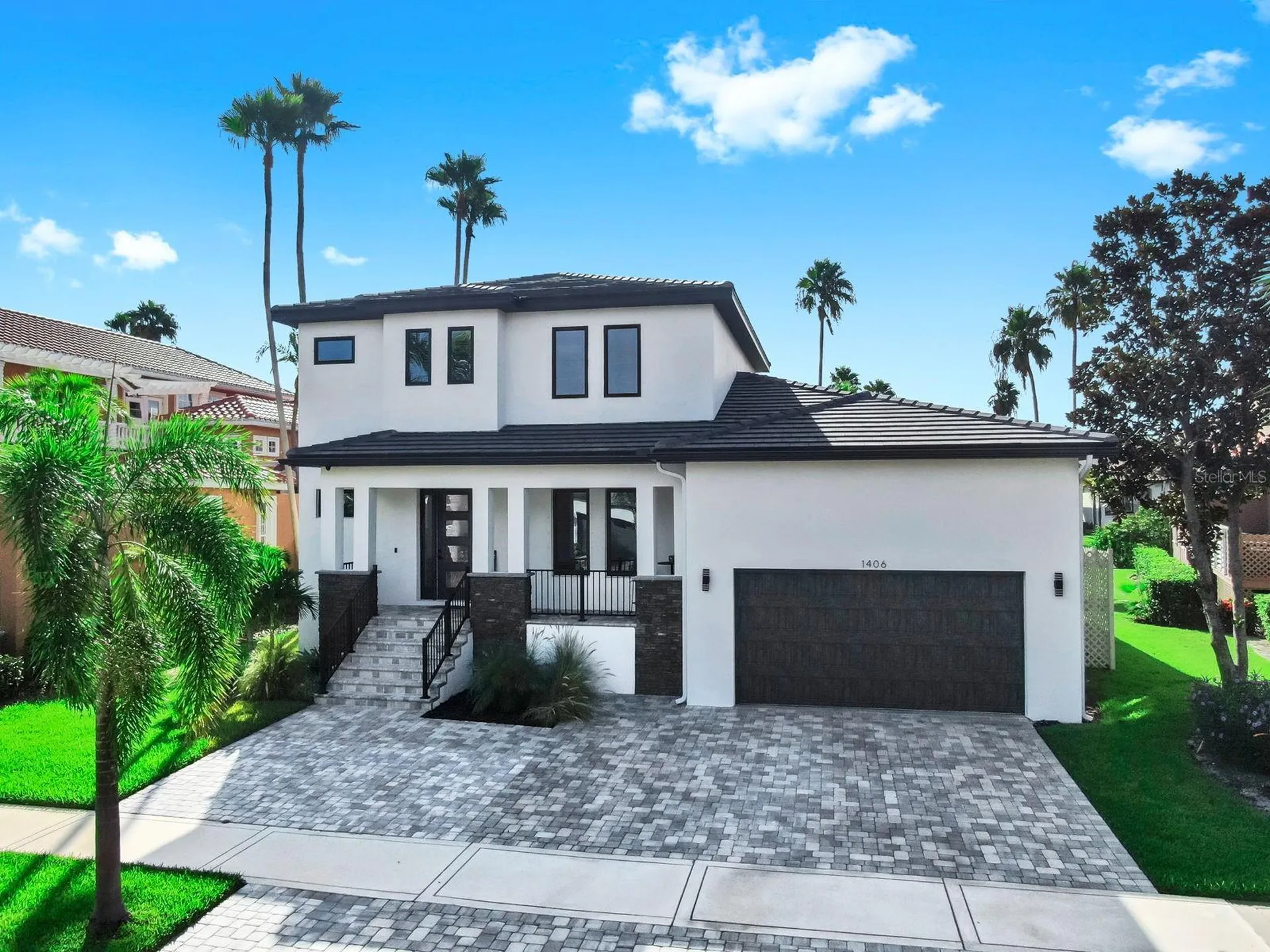 1406 Alhambra Drive Apollo Beach FL 33572