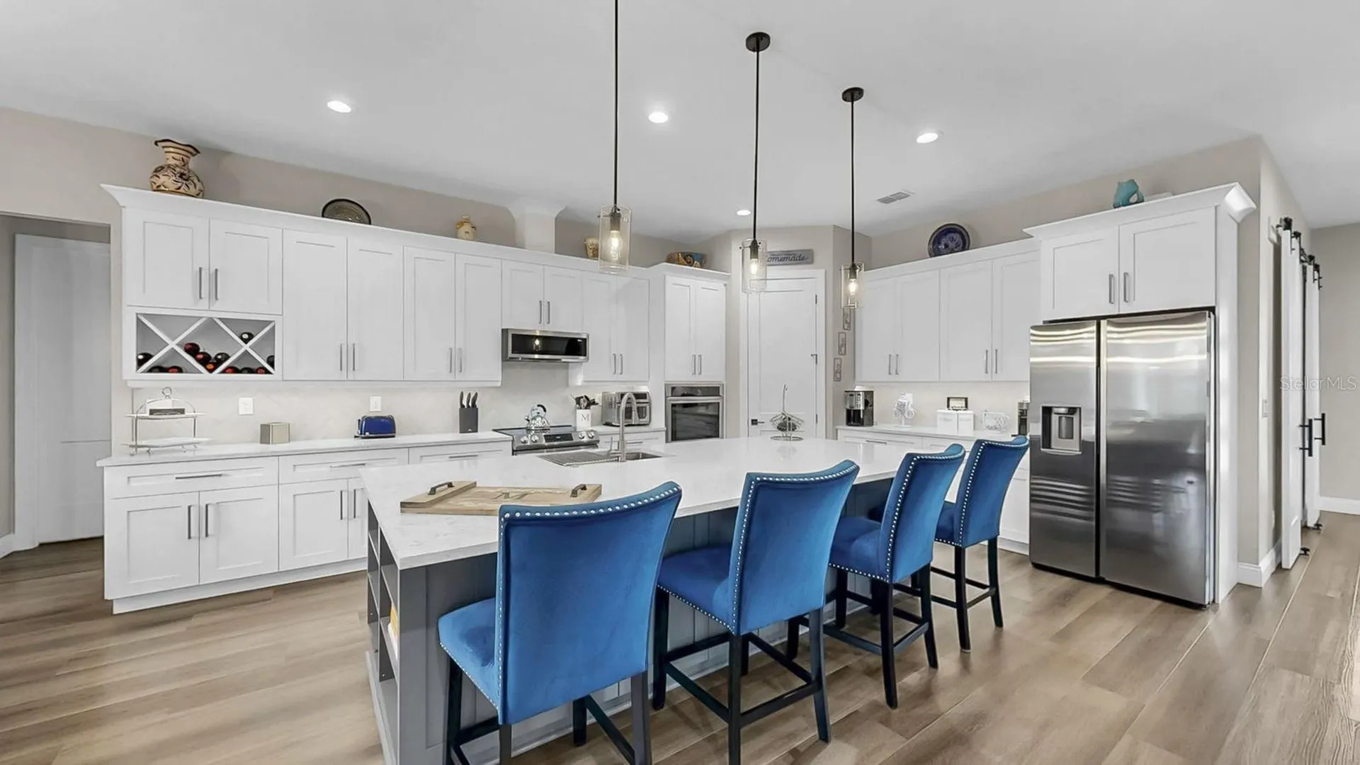 1406 Alhambra Drive Apollo Beach FL 33572