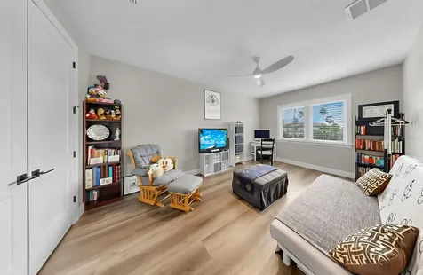 1406 Alhambra Drive Apollo Beach FL 33572
