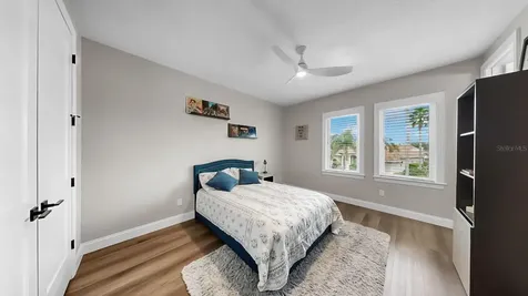1406 Alhambra Drive Apollo Beach FL 33572