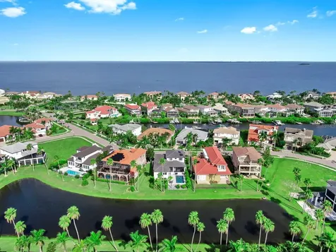 1406 Alhambra Drive Apollo Beach FL 33572
